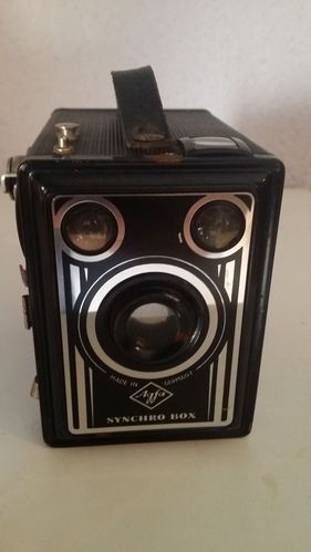 Cámara de fotos antigua Agfa Synchro Box